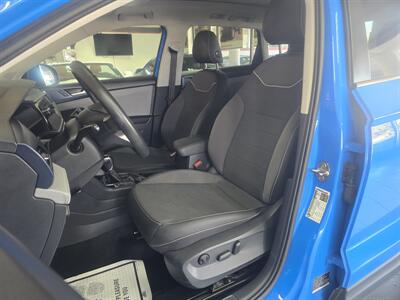 2024 Volkswagen Taos SE 4Motion 4DR SUV AWD - Photo 9 - Hamilton, OH 45015