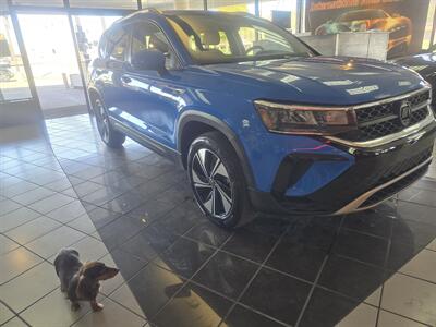 2024 Volkswagen Taos SE 4Motion 4DR SUV AWD - Photo 17 - Hamilton, OH 45015