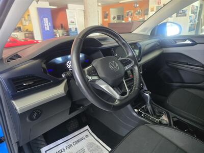 2024 Volkswagen Taos SE 4Motion 4DR SUV AWD - Photo 8 - Hamilton, OH 45015