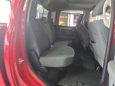 2015 RAM 1500 Big Horn/CREW CAB/4X4   - Photo 16 - Hamilton, OH 45015