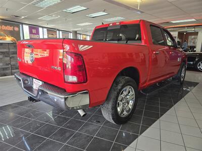 2015 RAM 1500 Big Horn/CREW CAB/4X4   - Photo 4 - Hamilton, OH 45015