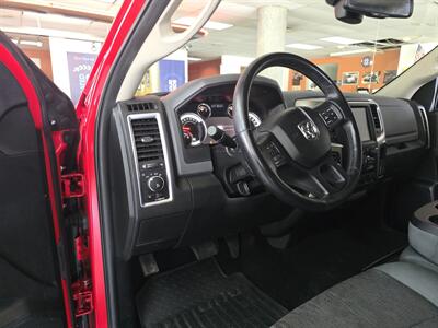 2015 RAM 1500 Big Horn/CREW CAB/4X4   - Photo 8 - Hamilton, OH 45015