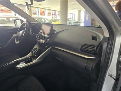 2024 Mitsubishi Eclipse Cross LE - Photo 13 - Hamilton, OH 45015