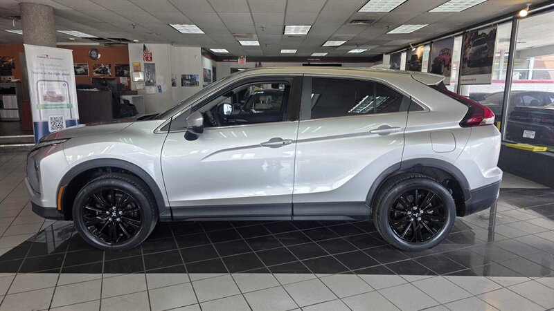 2024 Mitsubishi Eclipse Cross LE - Photo 7 - Hamilton, OH 45015