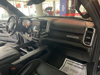 2024 RAM 1500 Laramie CREW CAB 4X4/HEMI   - Photo 27 - Hamilton, OH 45015