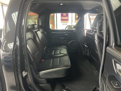 2024 RAM 1500 Laramie CREW CAB 4X4/HEMI   - Photo 23 - Hamilton, OH 45015