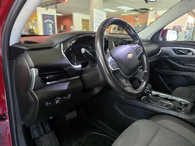 2021 Chevrolet Traverse LT Cloth 4DR SUV w/1LT - Photo 8 - Hamilton, OH 45015