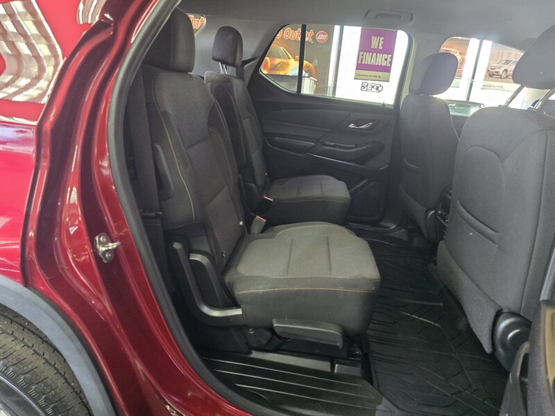 2021 Chevrolet Traverse LT Cloth 4DR SUV w/1LT - Photo 19 - Hamilton, OH 45015