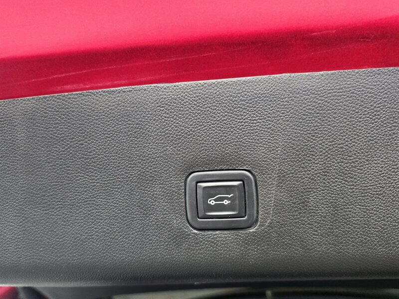 2021 Chevrolet Traverse LT Cloth 4DR SUV w/1LT - Photo 23 - Hamilton, OH 45015