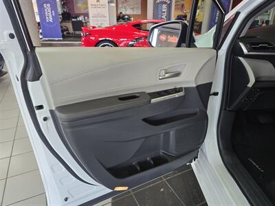 2024 Toyota Sienna XLE 8-Passenger 4DR MINI-VAN - Photo 7 - Hamilton, OH 45015