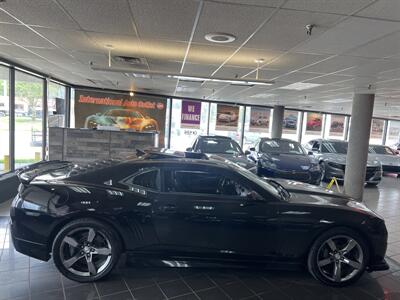 2011 Chevrolet Camaro 2SS 2DR COUPE   - Photo 8 - Hamilton, OH 45015