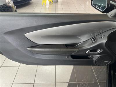2011 Chevrolet Camaro 2SS 2DR COUPE   - Photo 21 - Hamilton, OH 45015