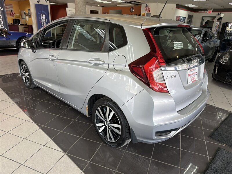 2018 Honda Fit EX - Photo 8 - Hamilton, OH 45015