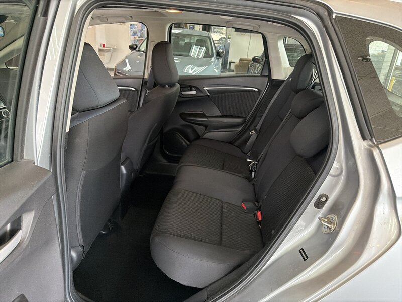 2018 Honda Fit EX - Photo 20 - Hamilton, OH 45015