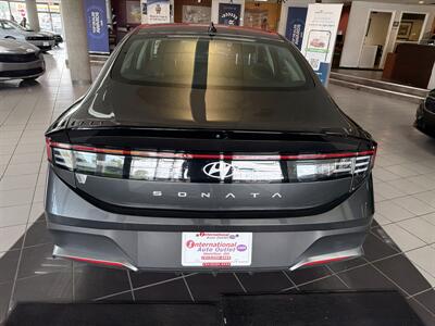2025 Hyundai SONATA SE 4DR SEDAN   - Photo 7 - Hamilton, OH 45015