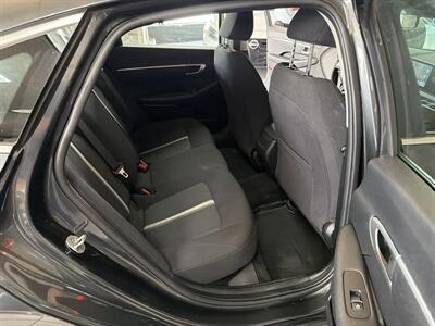2025 Hyundai SONATA SE 4DR SEDAN   - Photo 14 - Hamilton, OH 45015