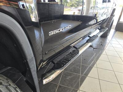 2015 GMC Sierra 3500 SLE 4DR EXTENDED CAB 4X4/Z71   - Photo 32 - Hamilton, OH 45015