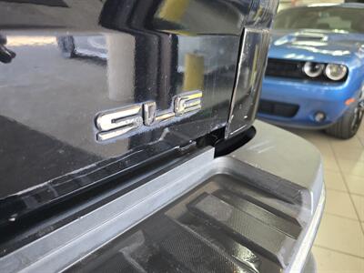 2015 GMC Sierra 3500 SLE 4DR EXTENDED CAB 4X4/Z71   - Photo 27 - Hamilton, OH 45015