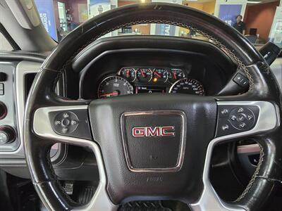 2015 GMC Sierra 3500 SLE 4DR EXTENDED CAB 4X4/Z71   - Photo 26 - Hamilton, OH 45015