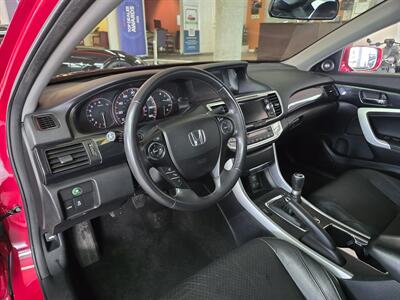 2014 Honda Accord EX-L V6 2DR COUPE   - Photo 8 - Hamilton, OH 45015