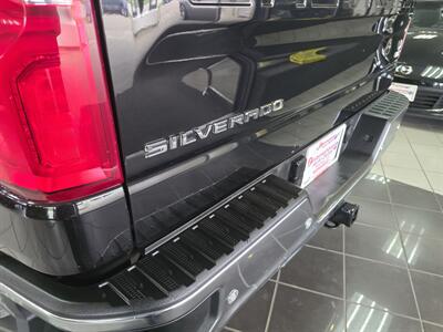 2021 Chevrolet Silverado 1500 LTZ - Photo 25 - Hamilton, OH 45015