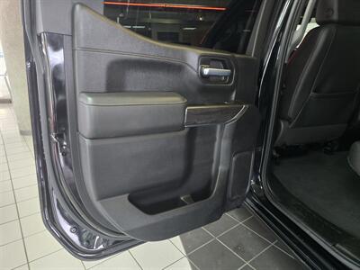 2021 Chevrolet Silverado 1500 LTZ - Photo 10 - Hamilton, OH 45015