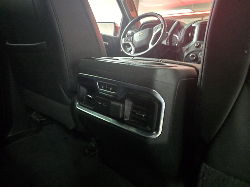 2021 Chevrolet Silverado 1500 LTZ - Photo 17 - Hamilton, OH 45015