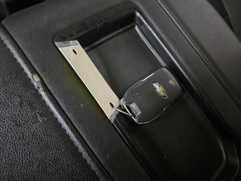 2021 Chevrolet Silverado 1500 LTZ - Photo 23 - Hamilton, OH 45015