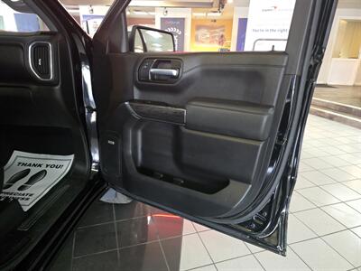 2021 Chevrolet Silverado 1500 LTZ - Photo 12 - Hamilton, OH 45015