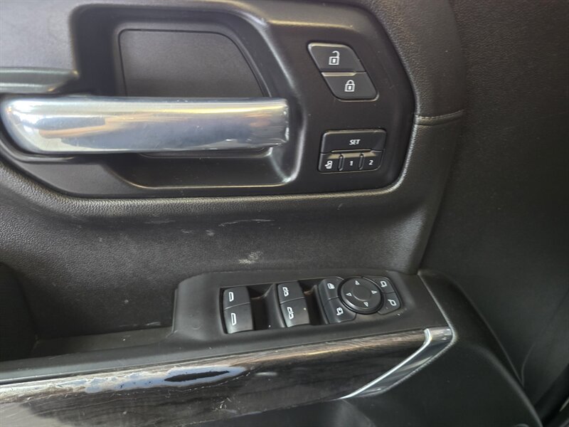 2021 Chevrolet Silverado 1500 LTZ - Photo 19 - Hamilton, OH 45015