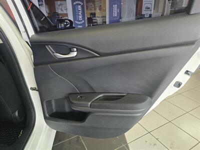 2017 Honda Civic EX 4DR SEDAN - Photo 15 - Hamilton, OH 45015