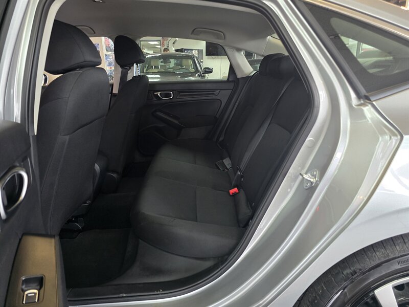 2025 Honda Civic LX 4DR SEDAN - Photo 11 - Hamilton, OH 45015