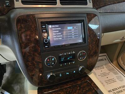 2011 GMC Yukon Denali 4DR SUV AWD   - Photo 20 - Hamilton, OH 45015