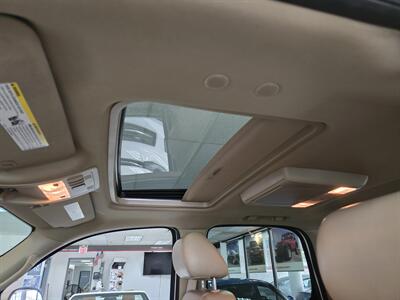 2011 GMC Yukon Denali 4DR SUV AWD   - Photo 26 - Hamilton, OH 45015