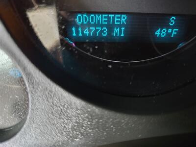 2011 GMC Yukon Denali 4DR SUV AWD   - Photo 22 - Hamilton, OH 45015