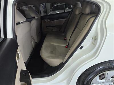 2013 Honda Civic LX   - Photo 11 - Hamilton, OH 45015