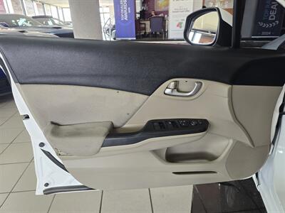 2013 Honda Civic LX   - Photo 7 - Hamilton, OH 45015