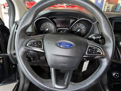 2016 Ford Focus S 4DR SEDAN   - Photo 14 - Hamilton, OH 45015