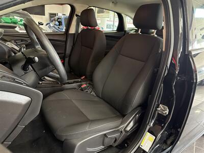 2016 Ford Focus S 4DR SEDAN   - Photo 10 - Hamilton, OH 45015