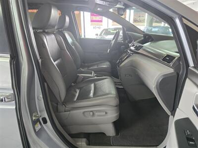 2016 Honda Odyssey EX-L 4DR MINI-VAN   - Photo 14 - Hamilton, OH 45015