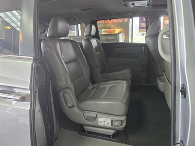 2016 Honda Odyssey EX-L 4DR MINI-VAN   - Photo 15 - Hamilton, OH 45015