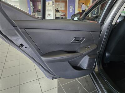 2025 Nissan Sentra SV 4DR SEDAN - Photo 12 - Hamilton, OH 45015