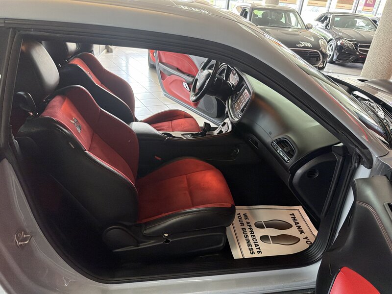 2022 Dodge Challenger R/T Scat Pack - Photo 23 - Hamilton, OH 45015