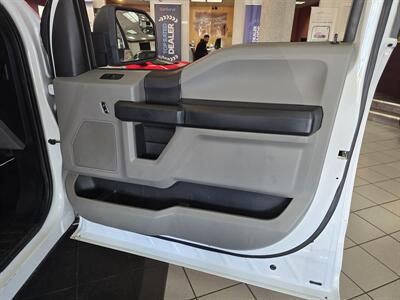 2016 Ford F-150 XL   - Photo 10 - Hamilton, OH 45015