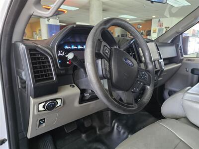 2016 Ford F-150 XL   - Photo 8 - Hamilton, OH 45015