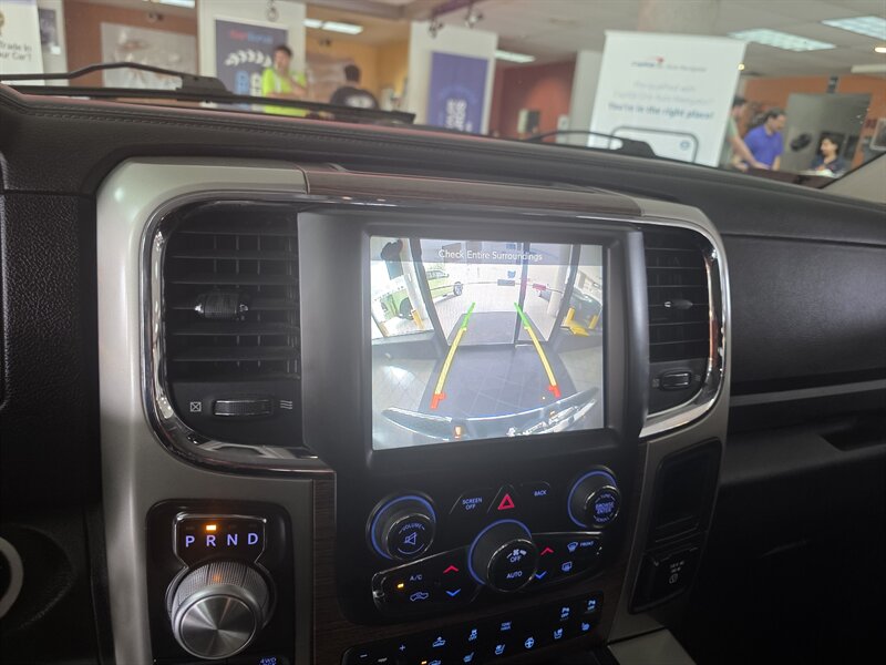 2014 RAM 1500 Laramie - Photo 24 - Hamilton, OH 45015