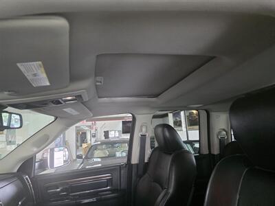 2014 RAM 1500 Laramie - Photo 33 - Hamilton, OH 45015