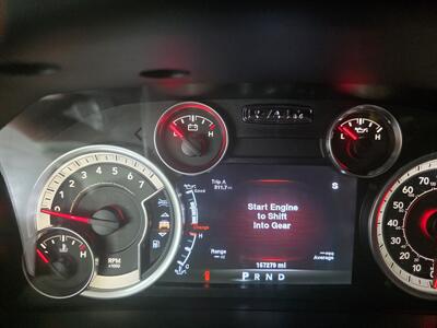 2014 RAM 1500 Laramie - Photo 23 - Hamilton, OH 45015