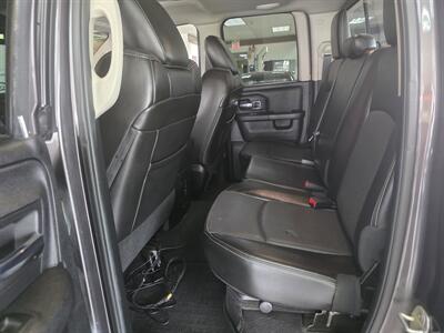 2014 RAM 1500 Laramie - Photo 32 - Hamilton, OH 45015