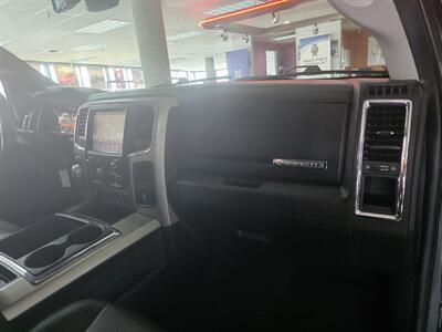 2014 RAM 1500 Laramie - Photo 15 - Hamilton, OH 45015